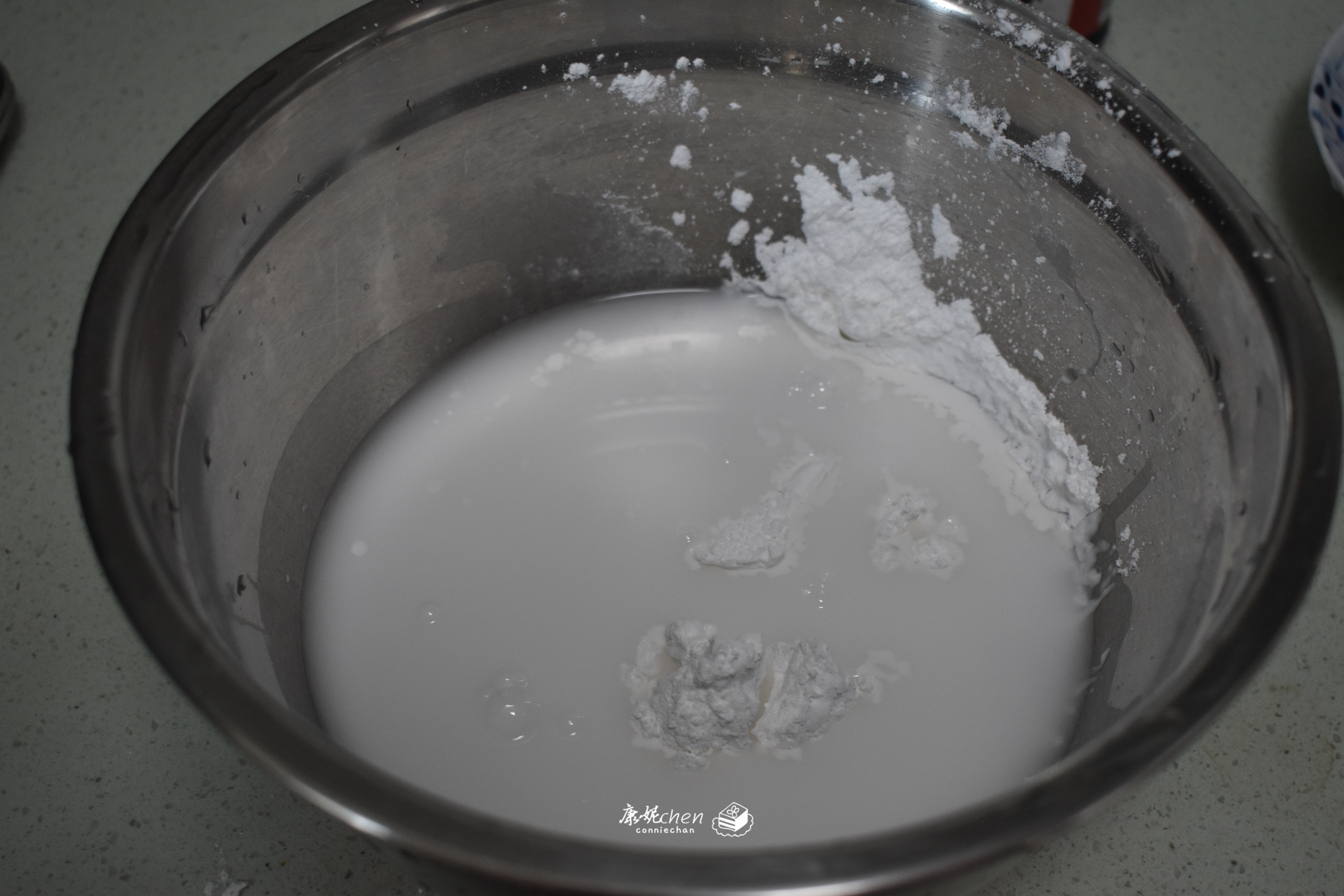 这早餐广东人天天吃，蒸一蒸卷一卷，嫩滑美味，北方朋友超喜欢