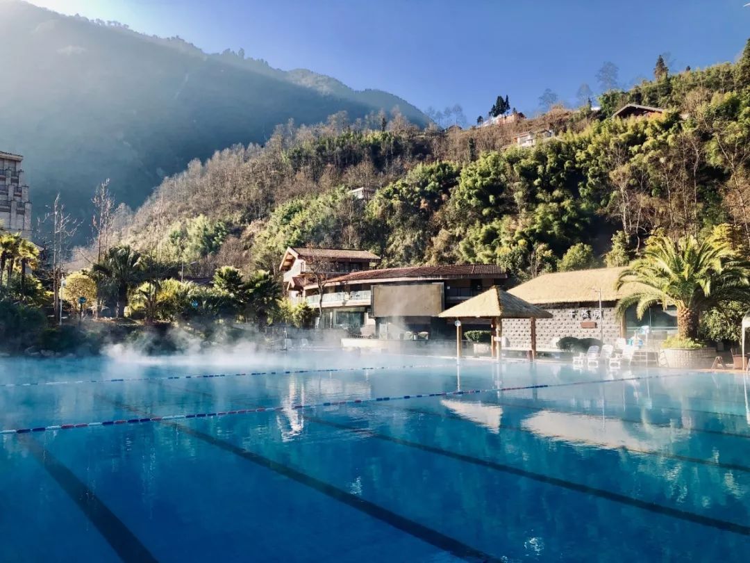 成都周边泡温泉比较好的地方推荐,成都周边泡温泉地方推荐