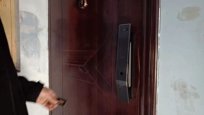 t11face智能门锁如何室内开门,开锁智能门锁