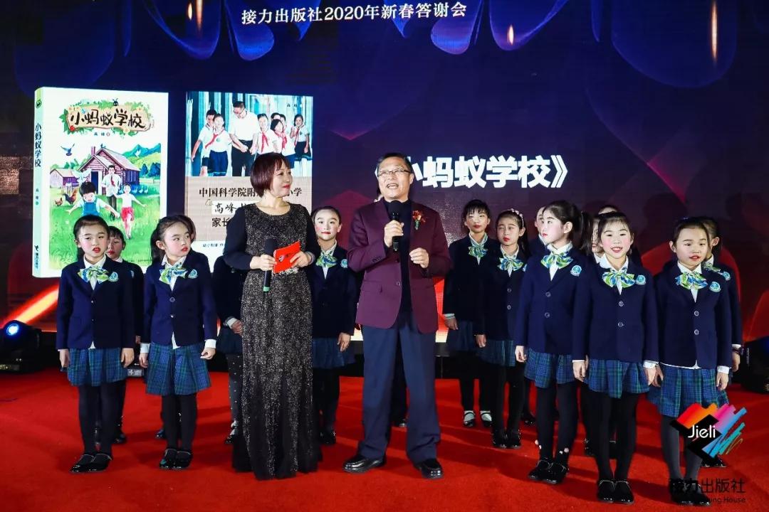 鎰熸仼鏈変綘鎵竼璧疯埅鍏卞垱杈夌厡,鎰熸仼鏈変綘鎼烘墜鍓嶈鍏卞垱杈夌厡