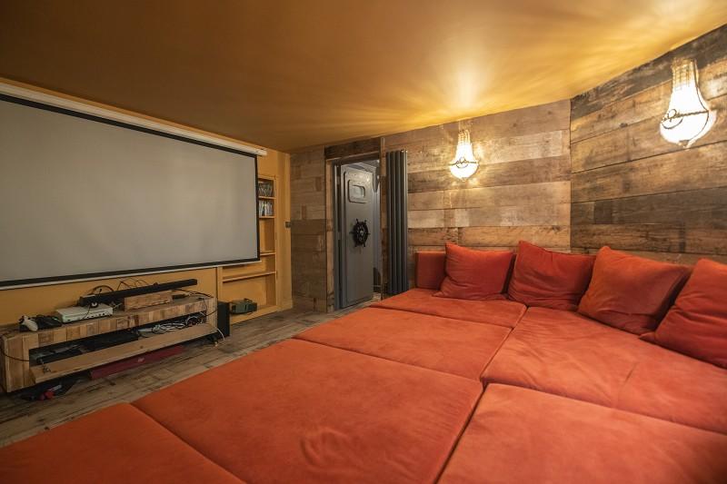 这些千奇百怪的房子,这些户型奇葩的房子居然还挺抢手