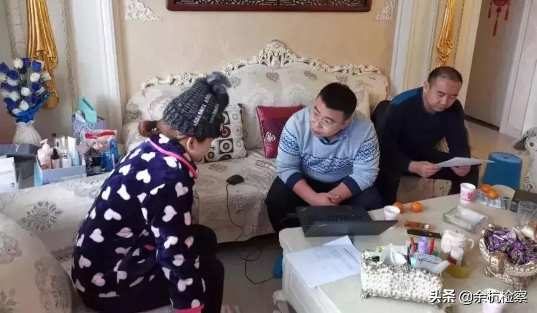 戏精团伙专挑“宝妈”微商行骗！有“话术”、有剧本！