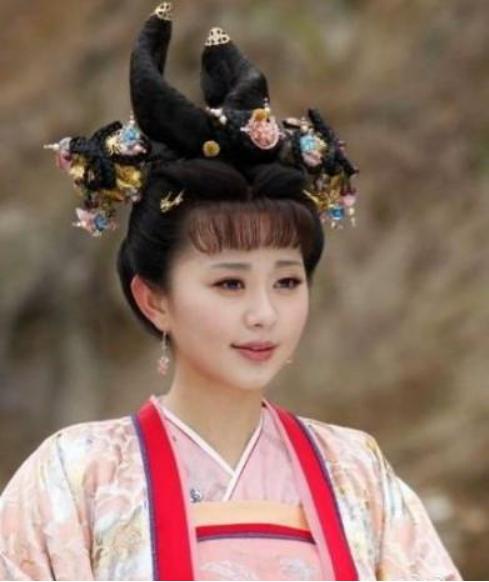 即风流又有才华，这个昏君不一般，吟出玉树后庭花的陈叔宝