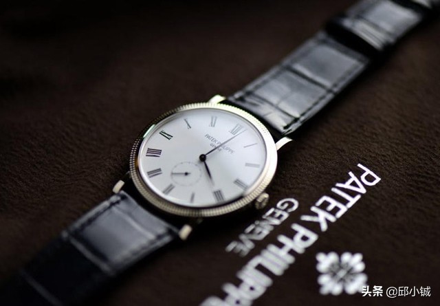 尴尬了！张馨予竟然送给男友一块假的“百达翡丽”