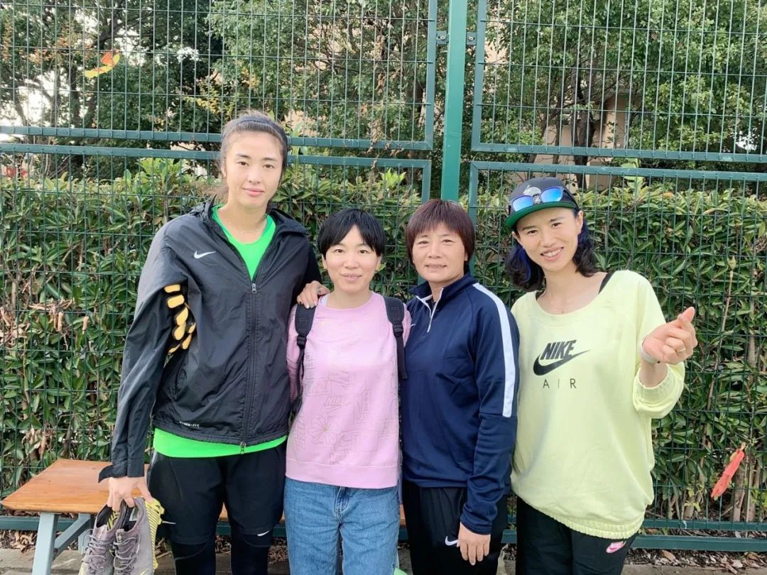 谁是女足主教练,中国女足郎平