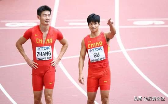 张培萌妻子发文,张培萌和女儿的日常