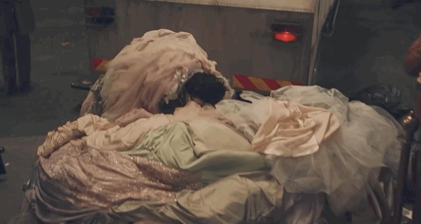 女魔头最终还是逃不过悲惨的下场,女魔头的洗白之路