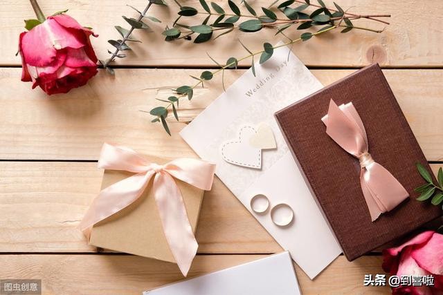 婚礼请柬电子版免费模板,婚礼请柬空白高清模板图片