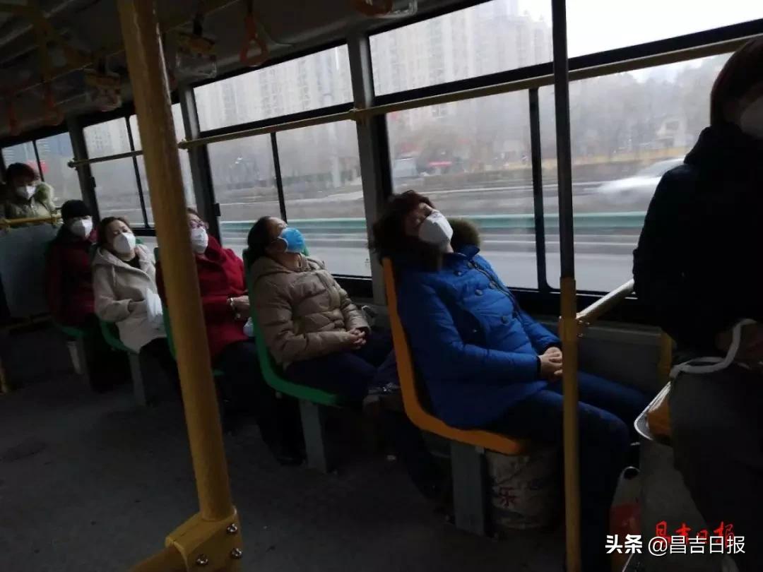 妇女节坚守岗位的视频,妇联妇女节女性坚守岗位