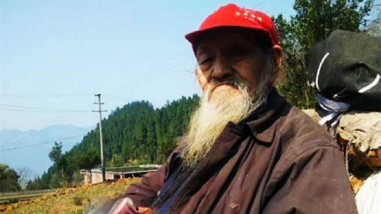 邱少云照片在贵州出现,邱少云珍贵照片老兵