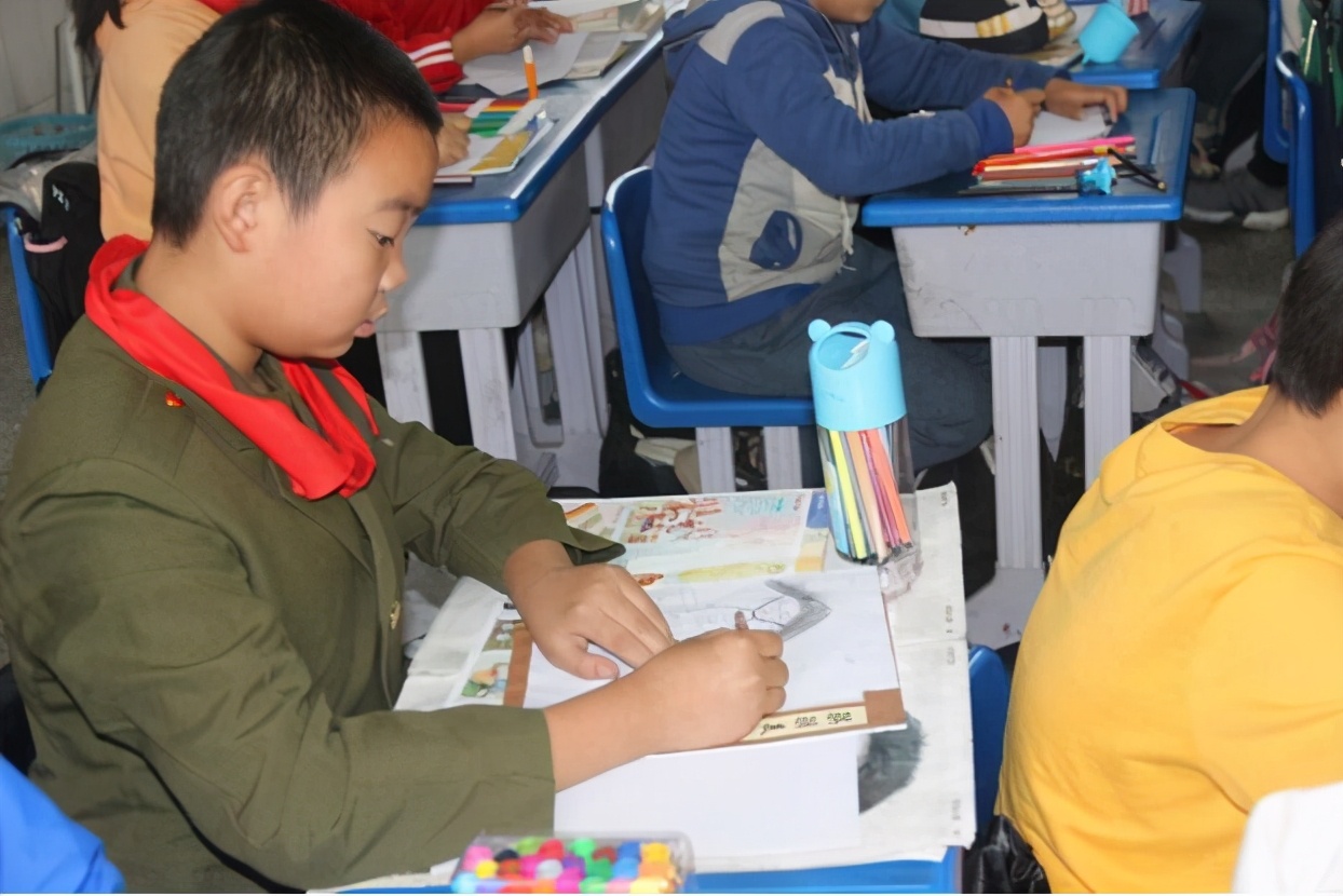 ​县教师发展中心视导检查曹庙小学教育教学工作