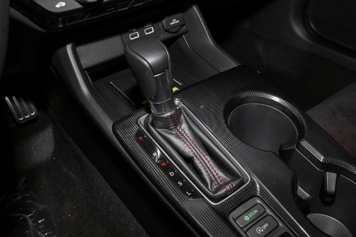 11代本田思域低功率各种功能讲解,第11代本田思域性能如何