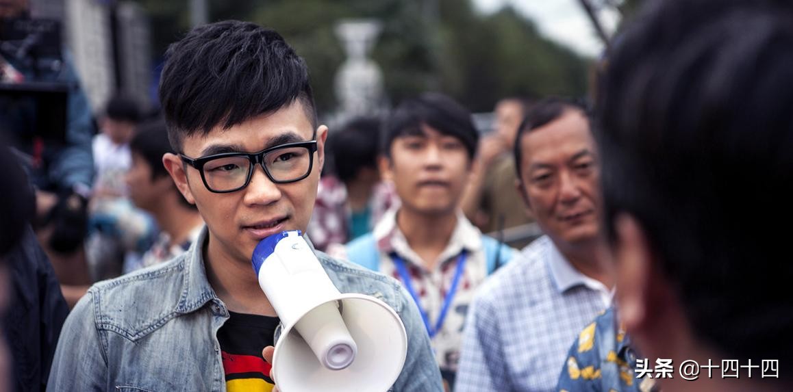 网剧鼻祖，烂片导演，在被千万人唾弃后，他又重返起点