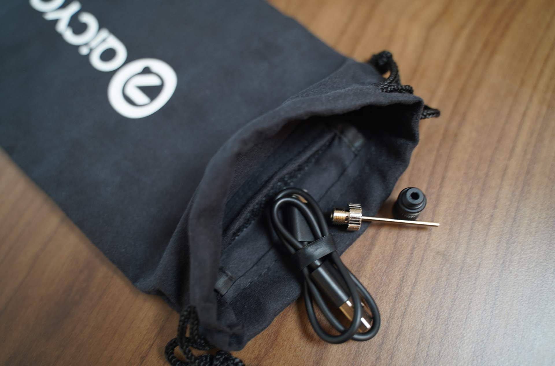 骑记充气宝n3和p1区别,骑记p1和小米充气宝2参数对比