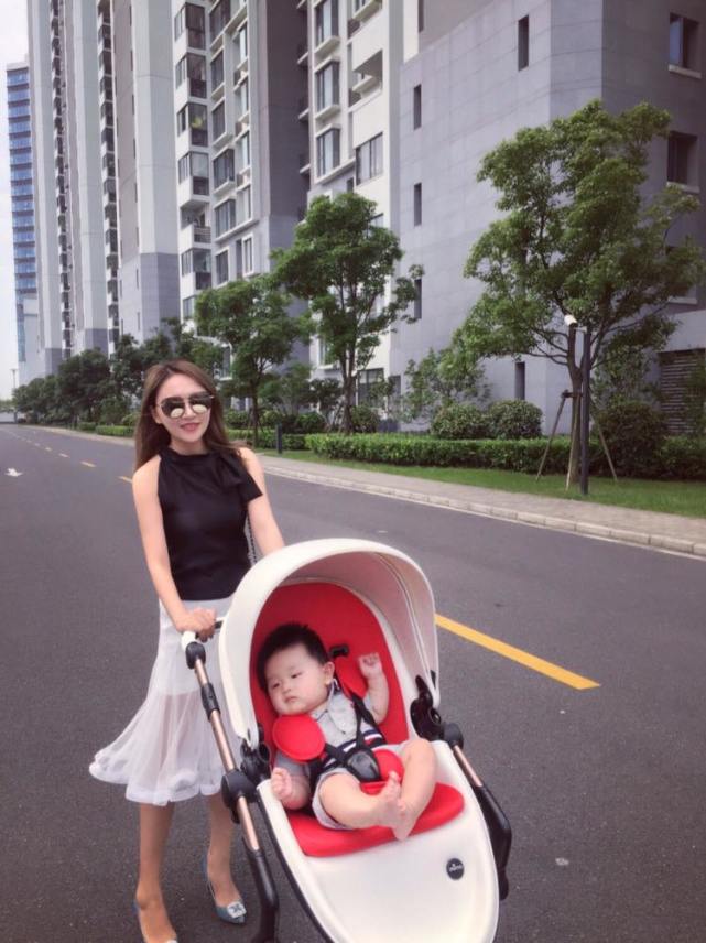 选购婴儿车为什么要那么纠结,选购婴儿车的难点和痛点