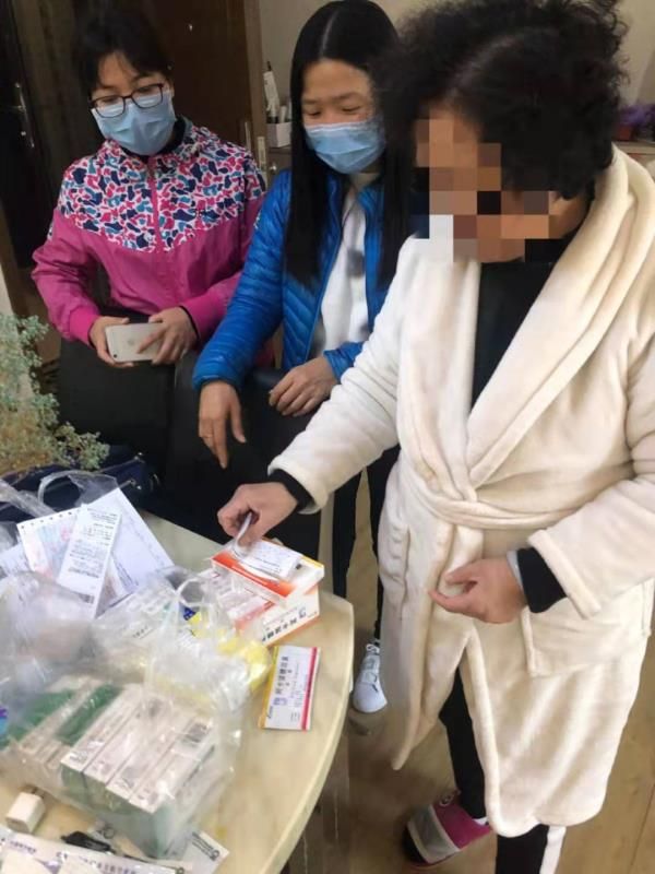 番禺｜隔“墙”不隔“心”！桥南街为居家隔离群众提供“保姆式”专项医疗服务