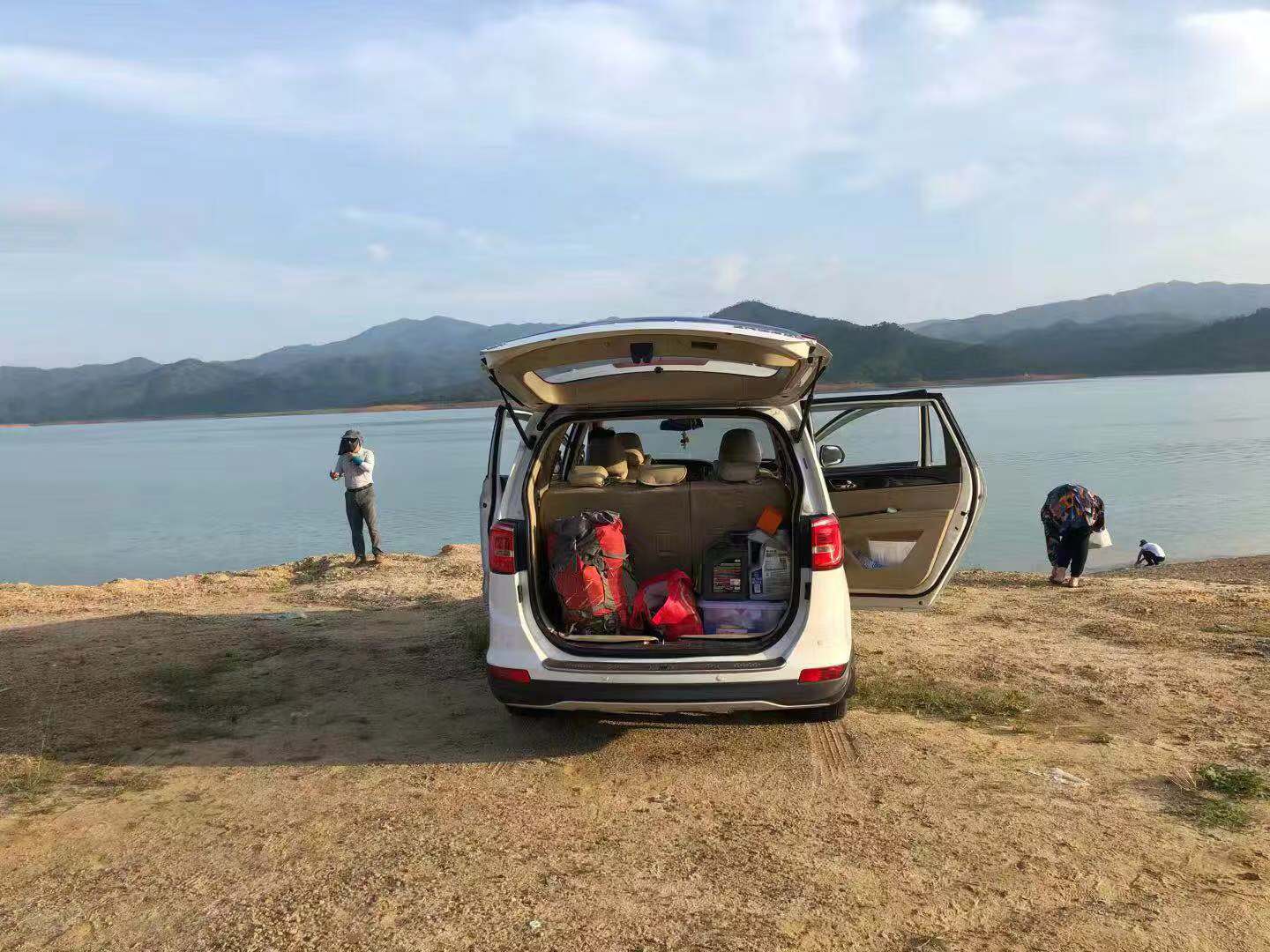 深圳周边郊外森林自驾游路线,深圳自驾一日游海边露营景点推荐