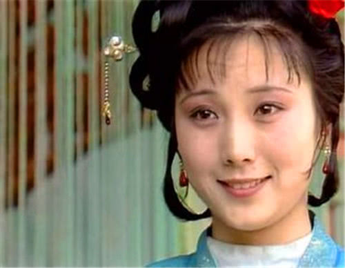 红楼四大丫鬟各具其妙，其中三个都出自贾母手下！