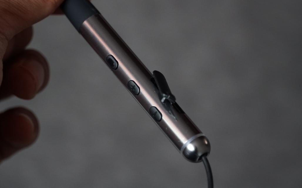 100%隔音耳机防噪音睡眠专用,千元封闭式耳机评测