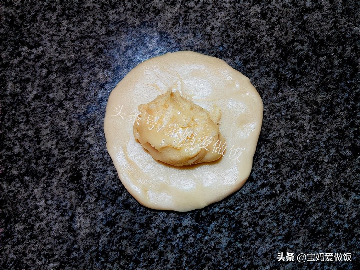 自制平底锅版酥皮绿豆饼,简易的酥皮绿豆饼教程
