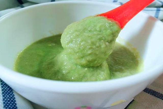 6个月宝宝辅食食谱大全及做法,6个月宝宝添加辅食用什么辅食油