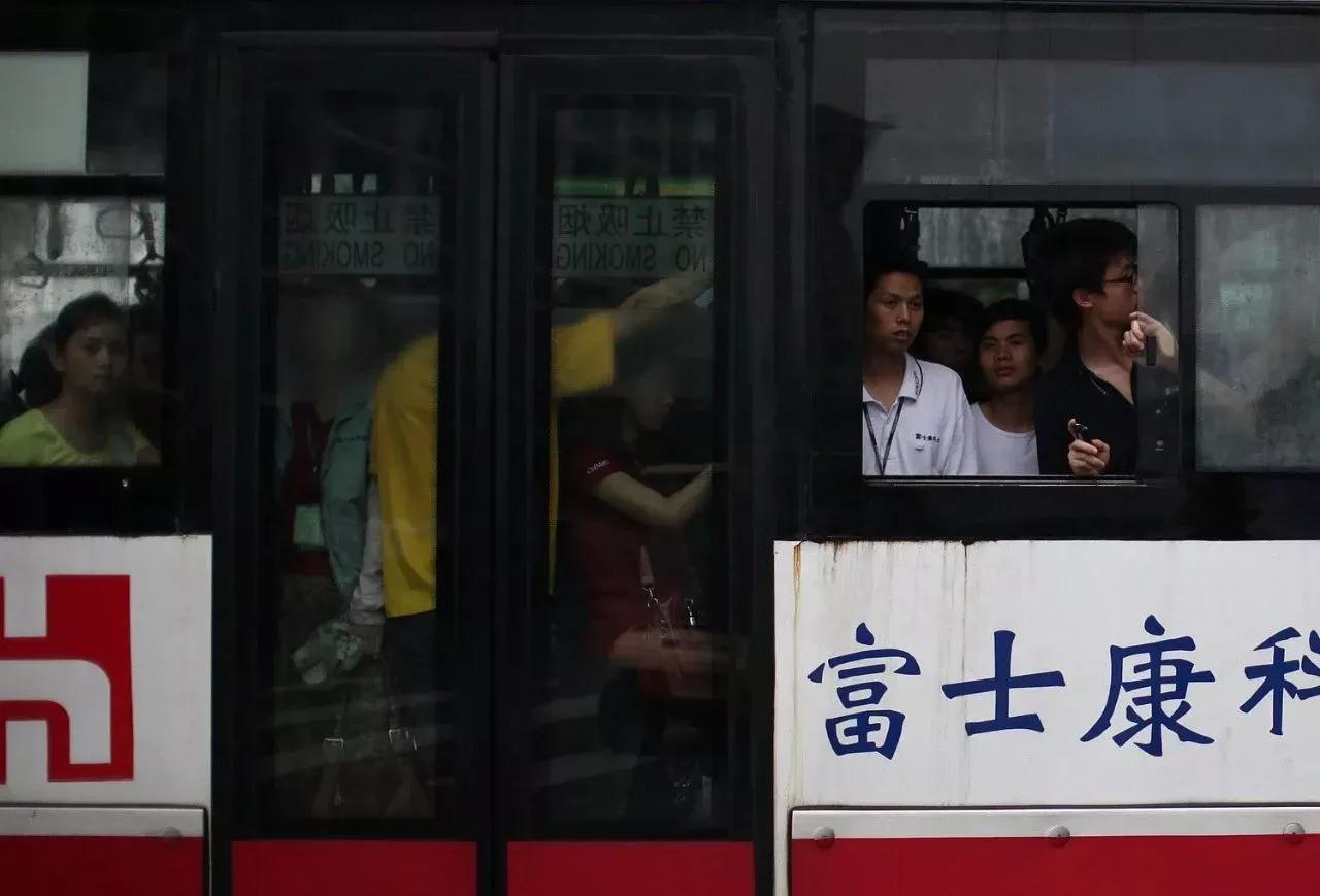 iphone工厂组装流程,iphone组装工厂流水线