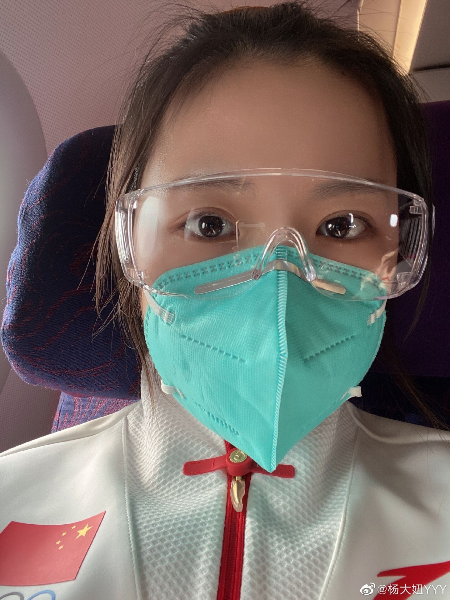 杨倩获得奥运第二枚金牌家乡恭喜,中国运动员杨倩回家