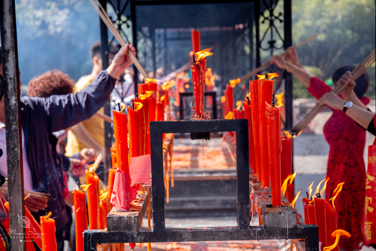 无锡灵山大佛抱佛脚视频,无锡灵山抱佛脚排队多久