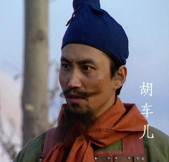 三国演义潘凤人物志,老版三国演义华雄斩潘凤