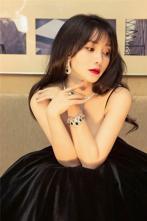 冷白皮美白沐浴露轻松get变白技巧,天生皮肤黑怎么快速美白