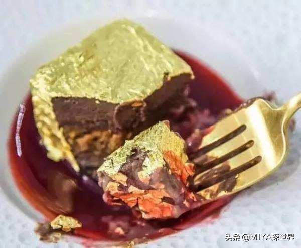 国外土豪吃黄金披萨,外国土豪吃金箔牛排