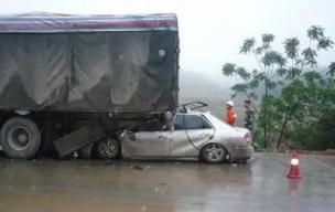 洛桑车祸赵本山,洛桑车祸和本山有关吗