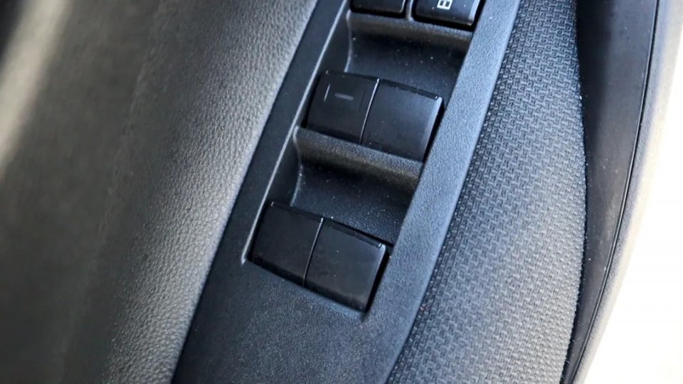 领动1.5和雷凌1.2t哪个油耗高,丰田雷凌1.5对比现代领动1.6