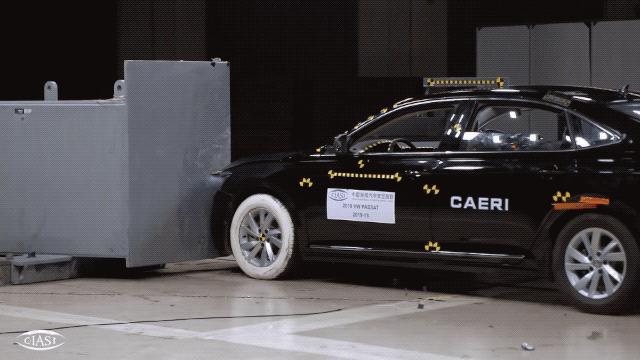 为啥帕萨特没有迈腾卖得好,帕萨特便宜为啥还有人买迈腾