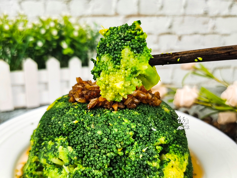 清洗西兰花别再用热水焯,西兰花清洗的方法窍门