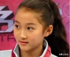 关晓彤怎样去泪沟,关晓彤眼袋去除视频