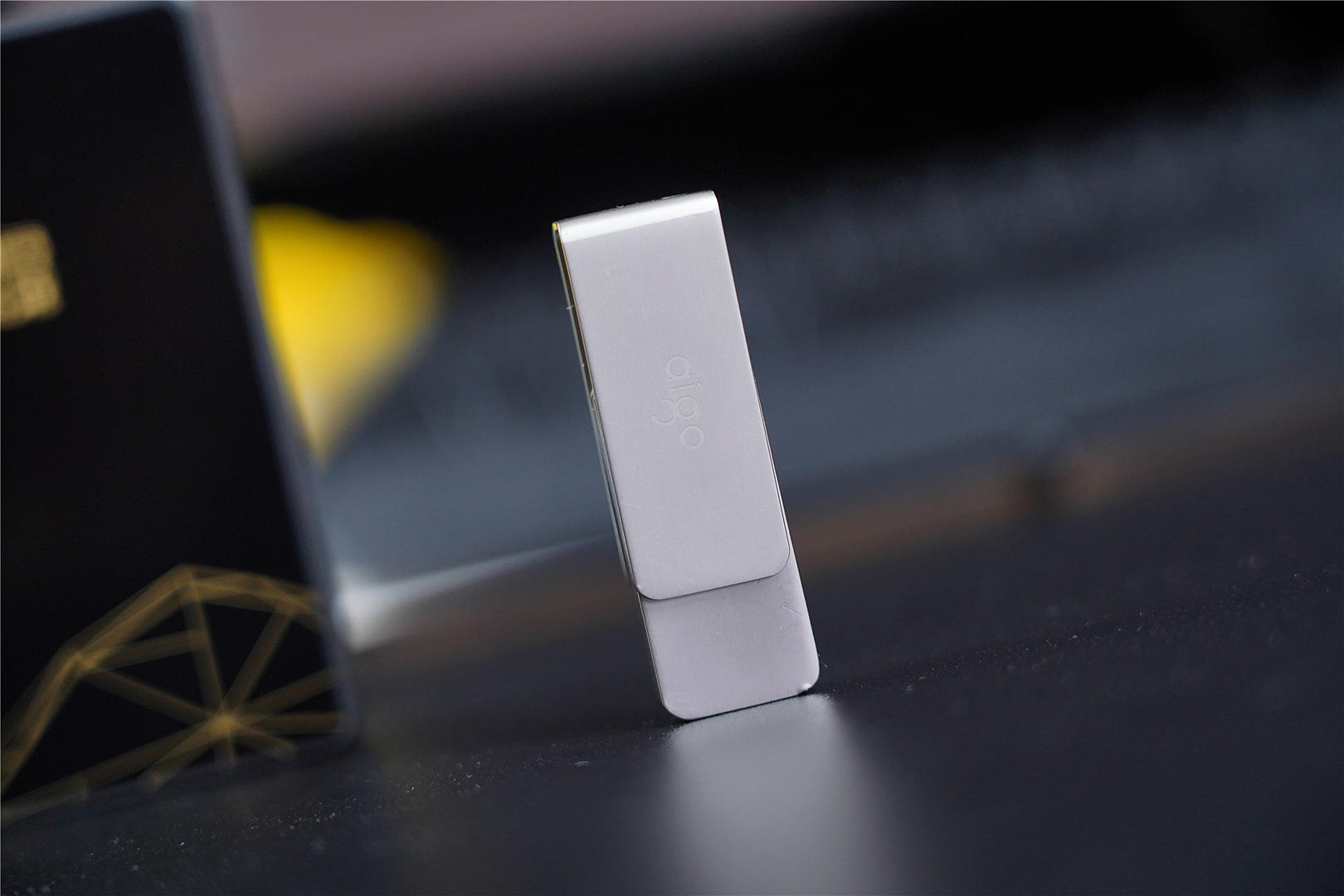 爱国者aigo2tbssdp7000z测评,爱国者aigou盘怎么样