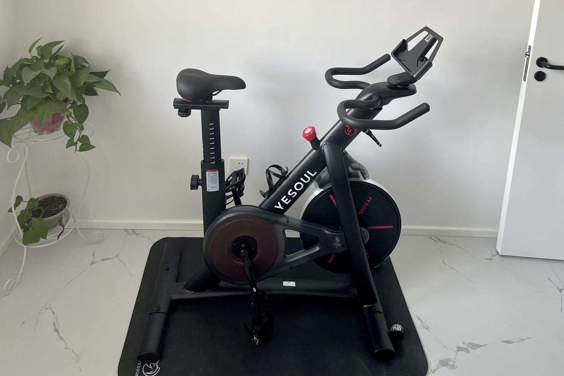 居家锻炼有氧健身运动动感单车,小型健身器材动感单车推荐