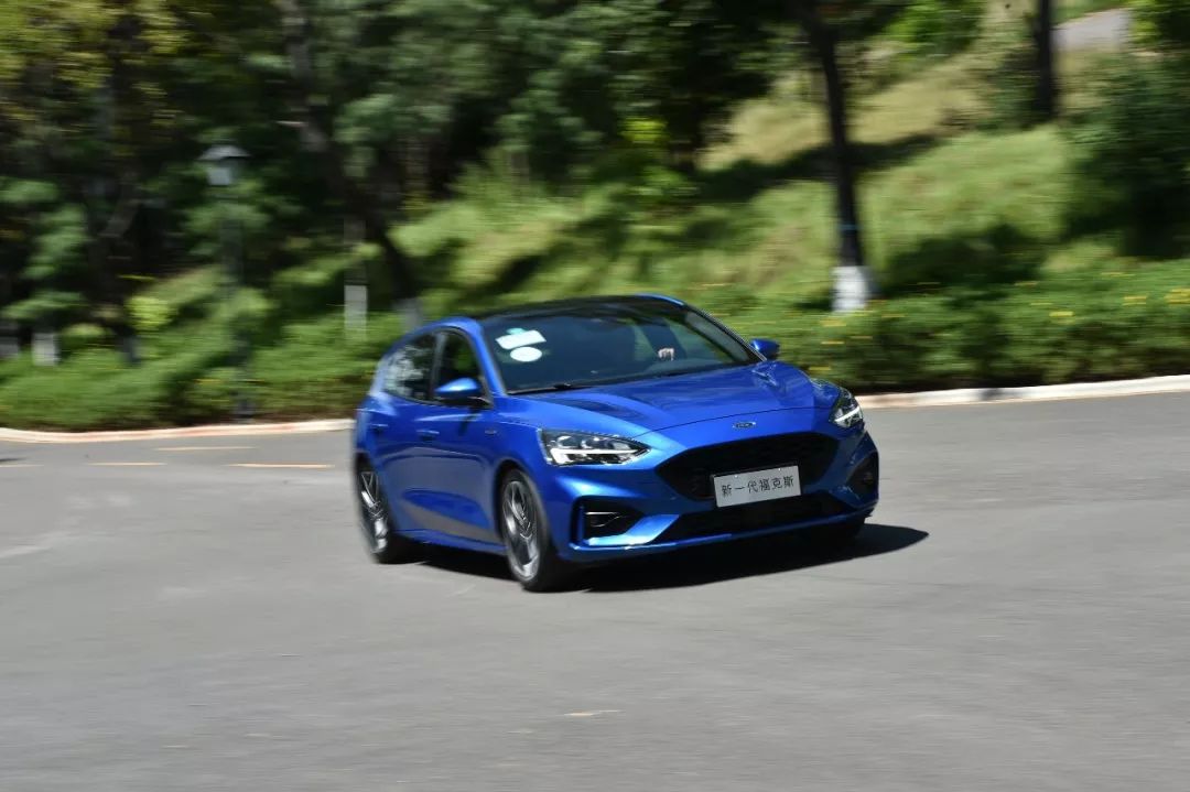 十万落地合资车省油耐用,家用省油省心安全空间大的合资车