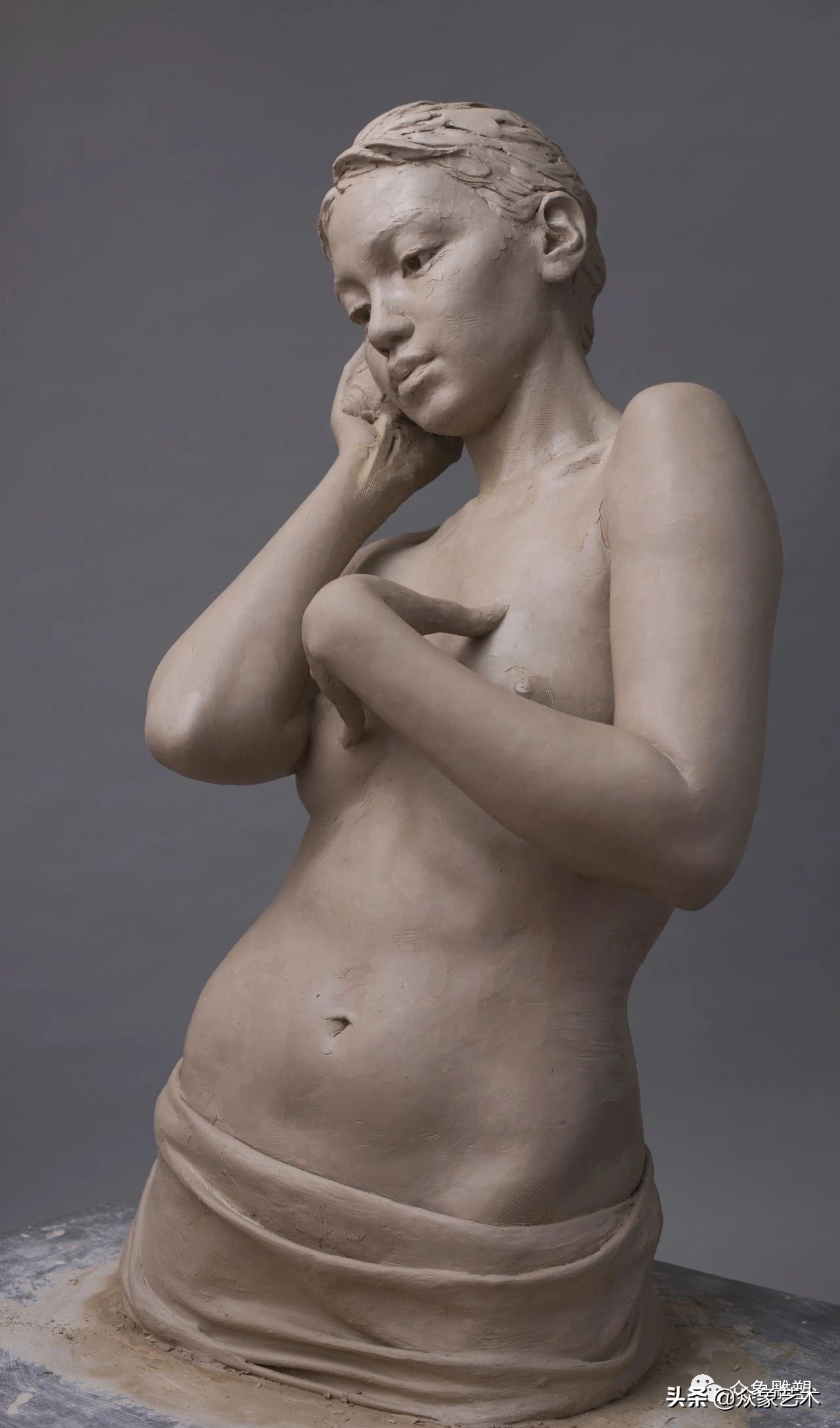 BayasgalanBatmagnai|捕捉“悲伤和失落”