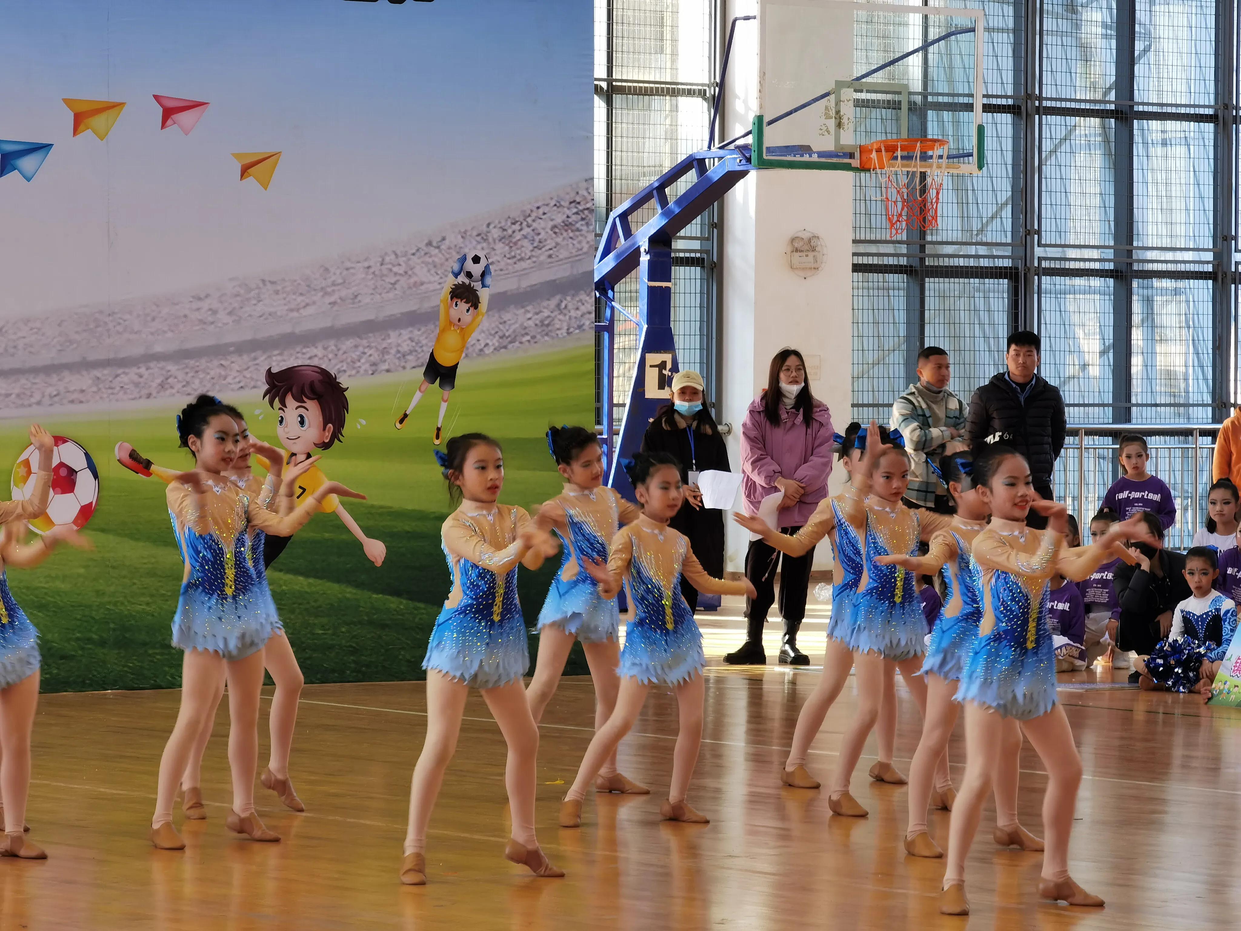 昆明市第五届青少年足球啦啦操,2020年昆明青少年校园足球啦啦操