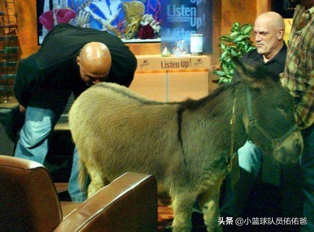 火箭，让我又爱又恨的那抹中国红，即便失望大于希望，也无法不爱