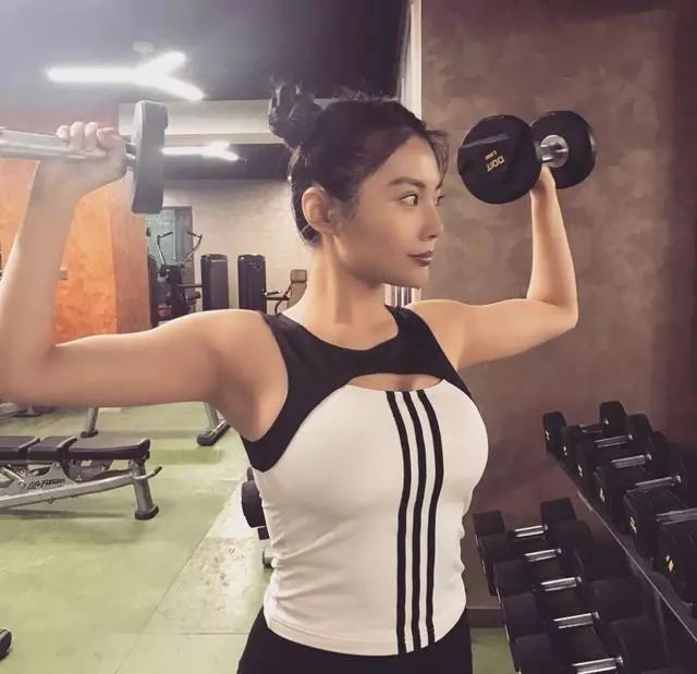 徐冬冬健身视频,徐冬冬正能量回应