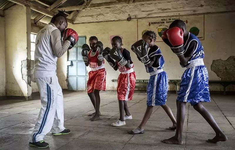 世界新闻摄影大赛获奖作品,国际新闻摄影