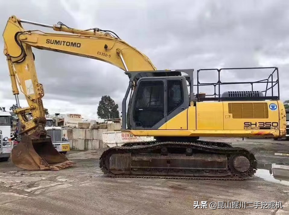 目前二手挖机哪种好,二手挖掘机和新挖机哪个更划算