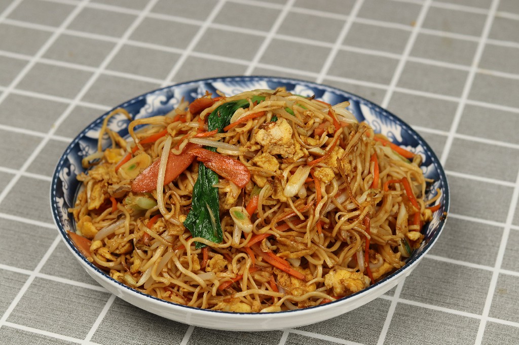 炒面这样做比外面的还要好吃,自己买的炒面怎么吃才好吃