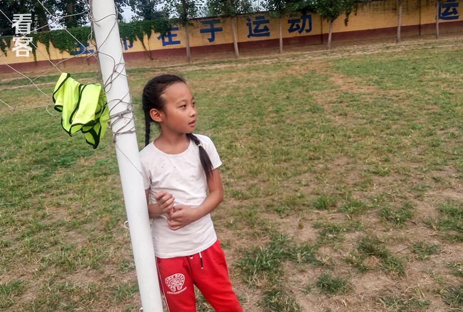 这支秘密发展的乡村足球队，拼命的令人肃然起敬