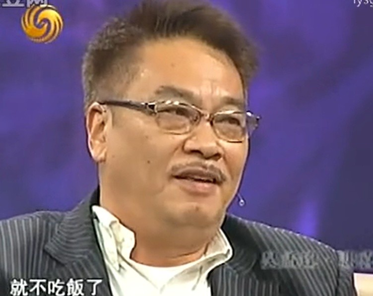 吴孟达肝癌去世的背后，是四个家庭三个女人和每月百万的生活费