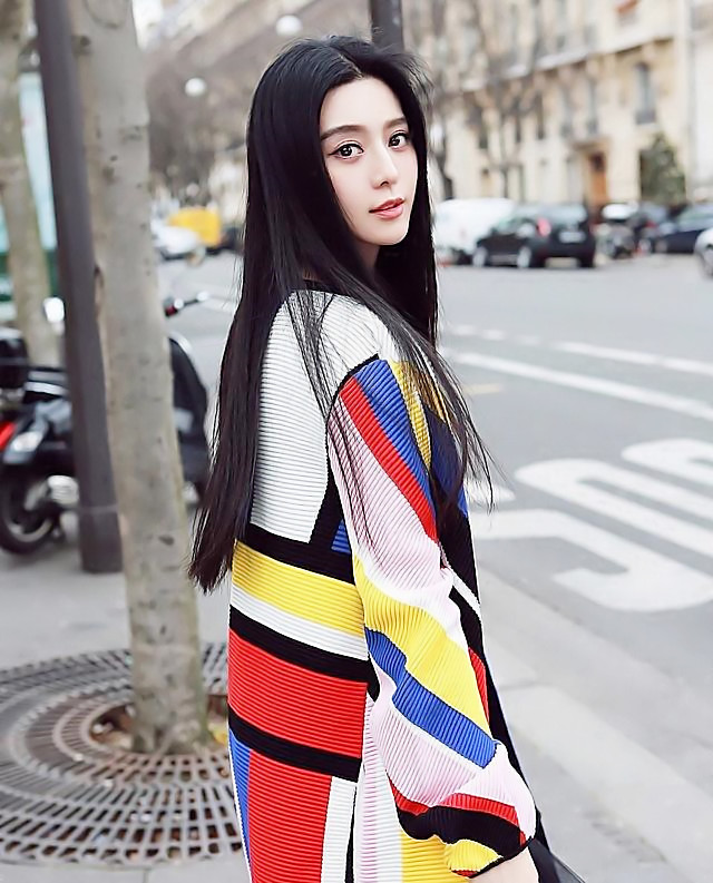 范冰冰精选高清写真图片：性感妖娆，美丽动人