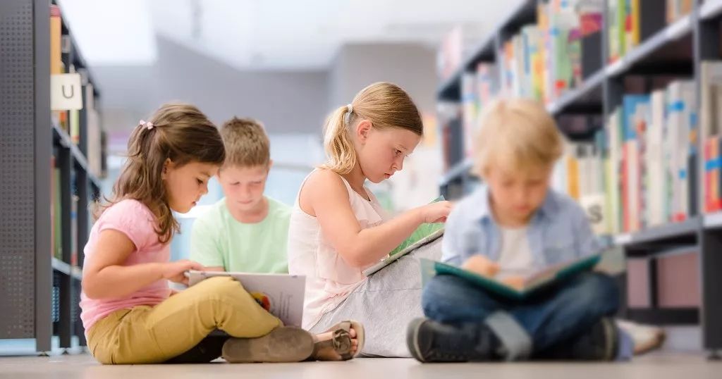 零基础日常英语初级情景对话视频,新概念英语49-50课情景对话